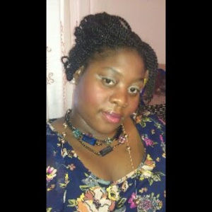 Meet your Posher, Lauralee